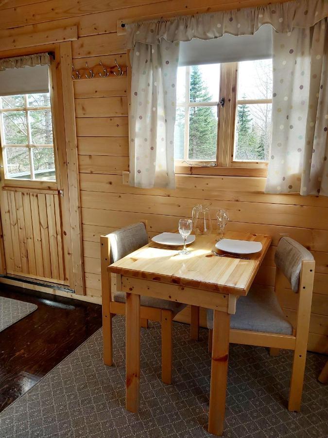 Bakkakot 3 Cozy Cabin In The Woods อาคูเรย์รี ภายนอก รูปภาพ