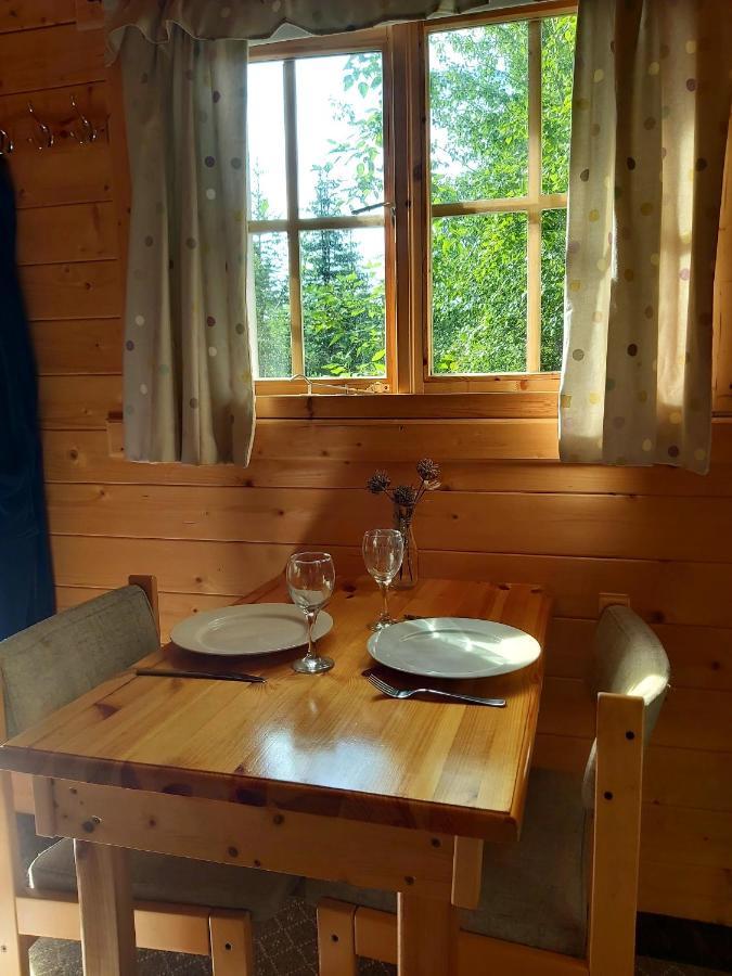 Bakkakot 3 Cozy Cabin In The Woods อาคูเรย์รี ภายนอก รูปภาพ